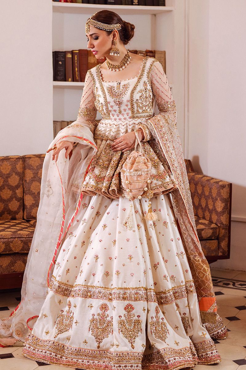 Pakistani-Bridal-Dresses-2020