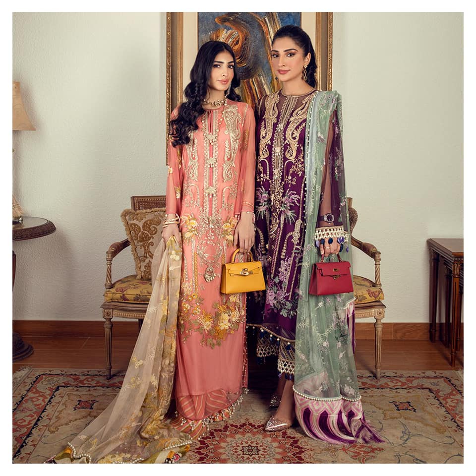 Nura-By-Sana-Safinaz-luxury-feestive-2020