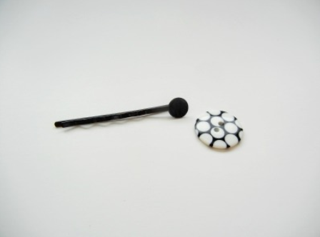 Button Bobby Pins 2