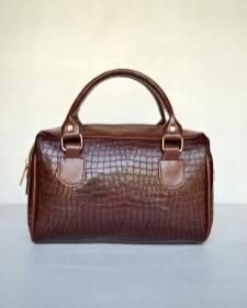 16668640650_Textured-duffle-bag-for-women-By-La-Mosaik-04.jpg