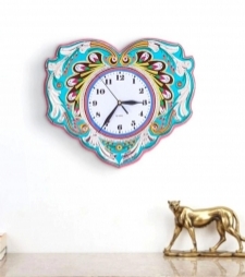 16672214250_Aqua-Heart-wall-clock-by-UrbanTruckArt-01.jpg