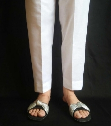 16685263350_White-Cotton-Plain-ladies-trousers-Pant-by-ZARDI-01.jpg