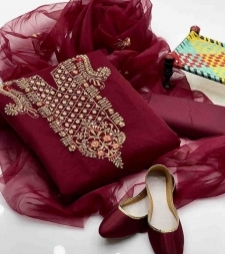 17083539880_Organza_Shirt__Dupatta_Red_Unstitched_3pc_With_Kathaan_Trouser.jpg