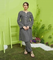 17102409070_Spring_Queen_Printed_lawn_2Pc__Suit_By_Modest.jpg