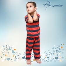 17432454550_AllurePremium_HS_Top_With_Trousers_Red_Charcoal_Model.jpg