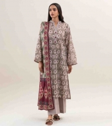 17525834200_Fossil_Flora_Unstitched_3pc_Printed_Lawn_Suit_By_Beechtree.jpg