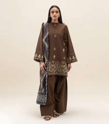 17585399990_Umber_Twist_Lawn_Embroidered_3pc_Suit_by_Khaadi.jpg