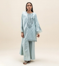 17606983990_Lurex_Jacquarad_Suit_Cloud_Aura_Embroidered_3pc_Suit_by_Khaadi.jpg