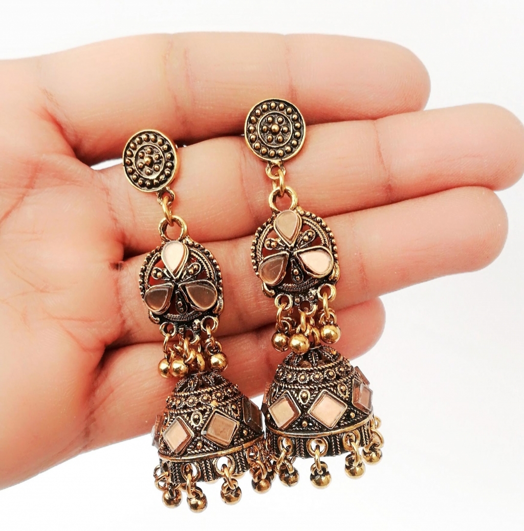 Buy Antique And Unique Style Earring Packed in Beautiful