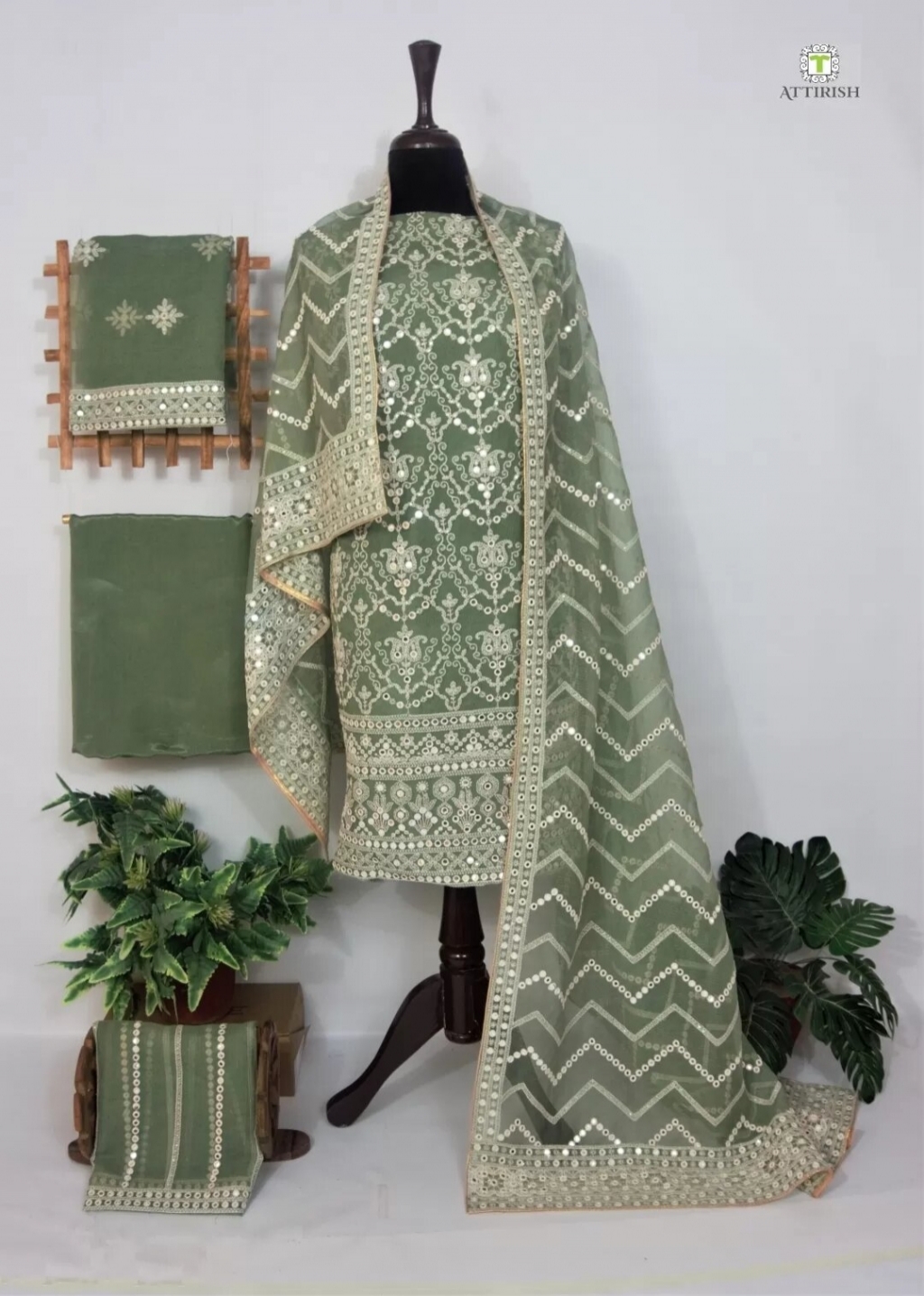 16310200570_3PCs_Cotton_Net_Suit_Embellished_With_Mirror_Work-CNSHL0645.jpg