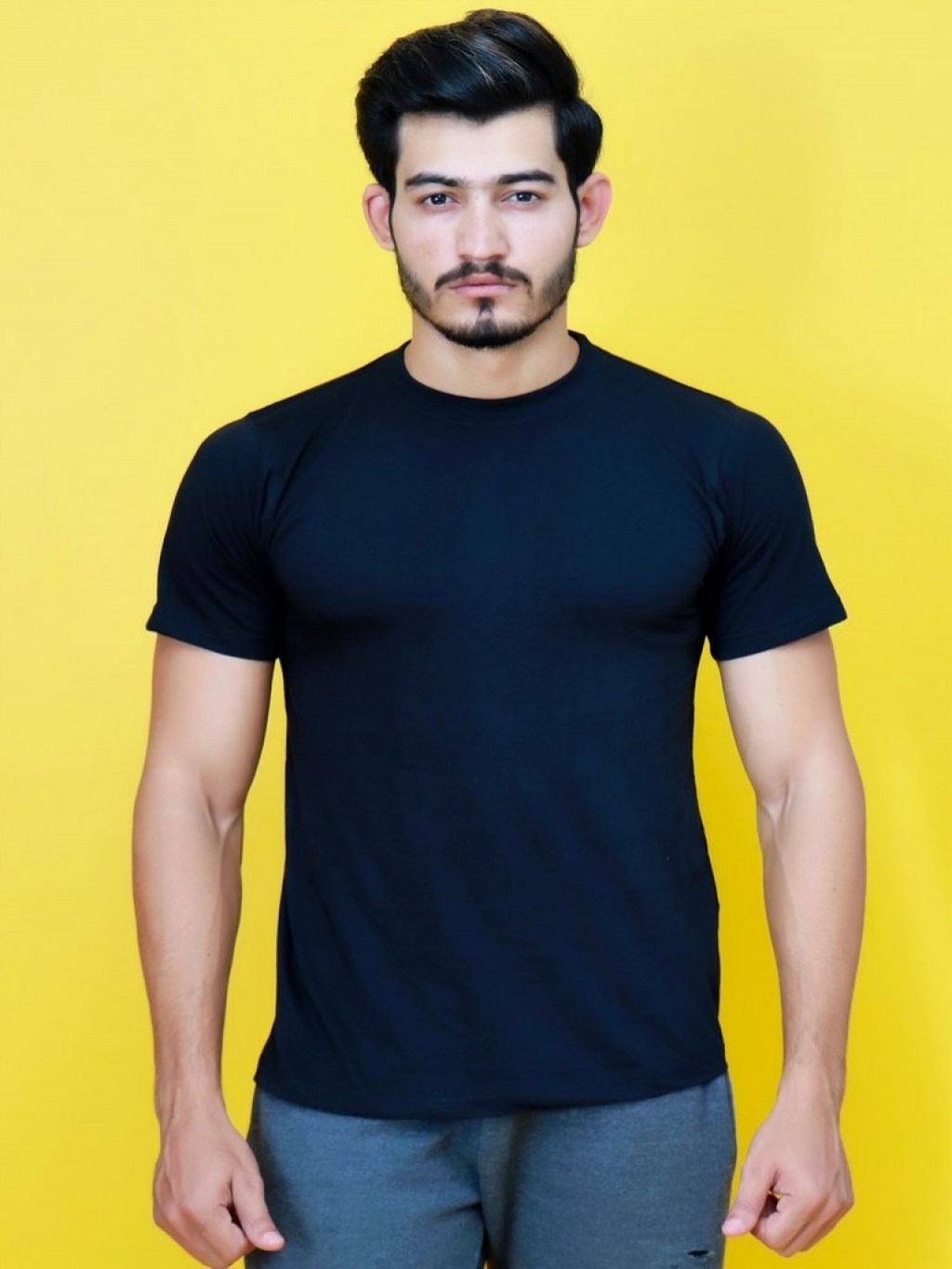 16320452620_Round_Neck_Tshirt-Black.jpg