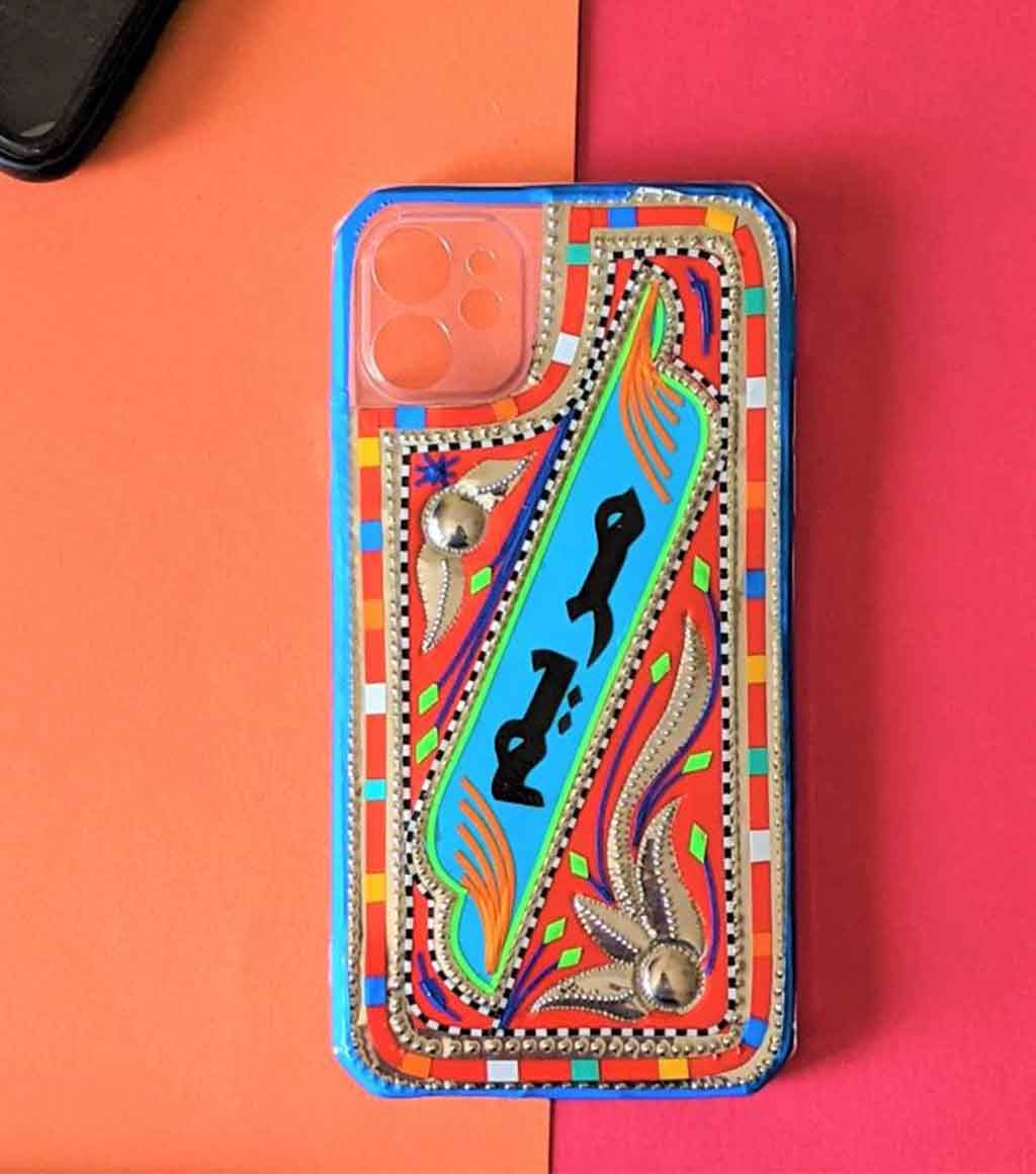 16681796310_Artistic-phone-case-by-UrbanTruckArt-01.jpg