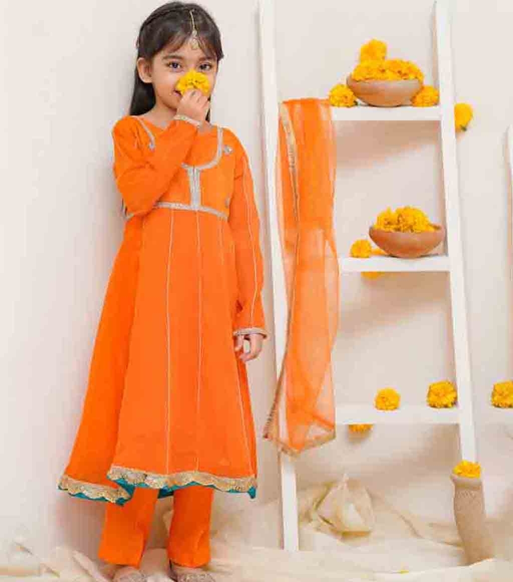 17302923270_large_16946865841_Sunehri_Orange_Chiffon_Anarkali_frock_Dress_By_Modest1.jpg
