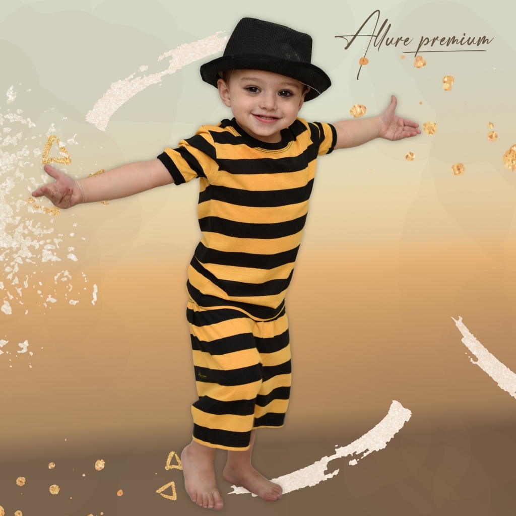 17430755700_AllurePremium_HS_Top_With_Shorts_Yellow_Black_Model.jpg