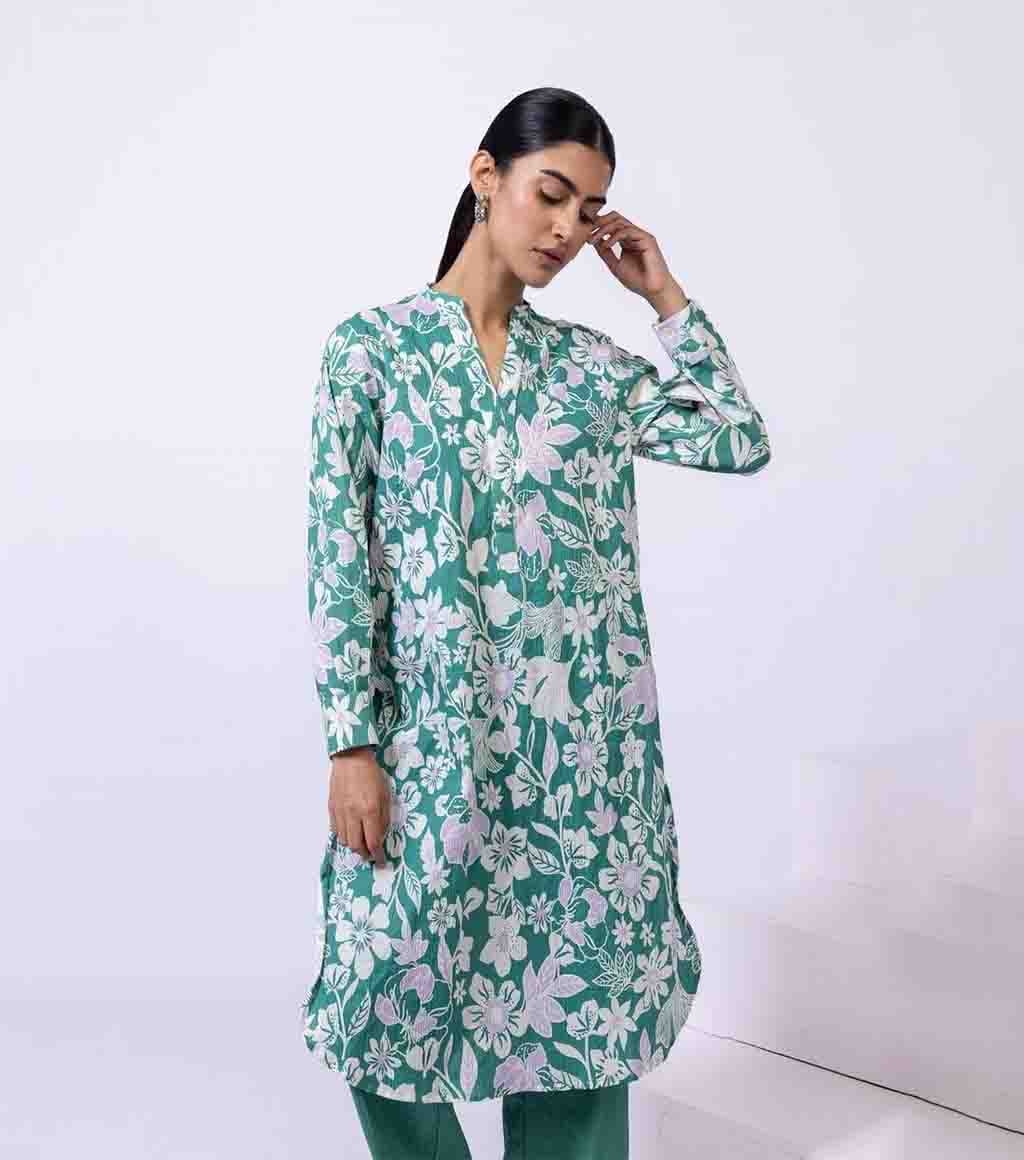 17519858090_Green_Floral_Printed_Ripple_Crinkle_Kurta_by_Khaadi.jpg