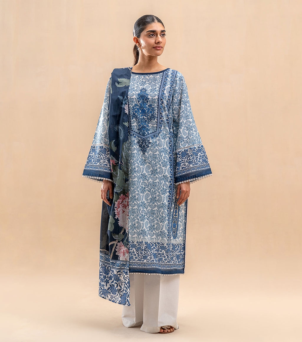 17573308170_Carolina_Hues_Unstitched_3pc_Printed_Lawn_Suit_By_Beechtree.jpg