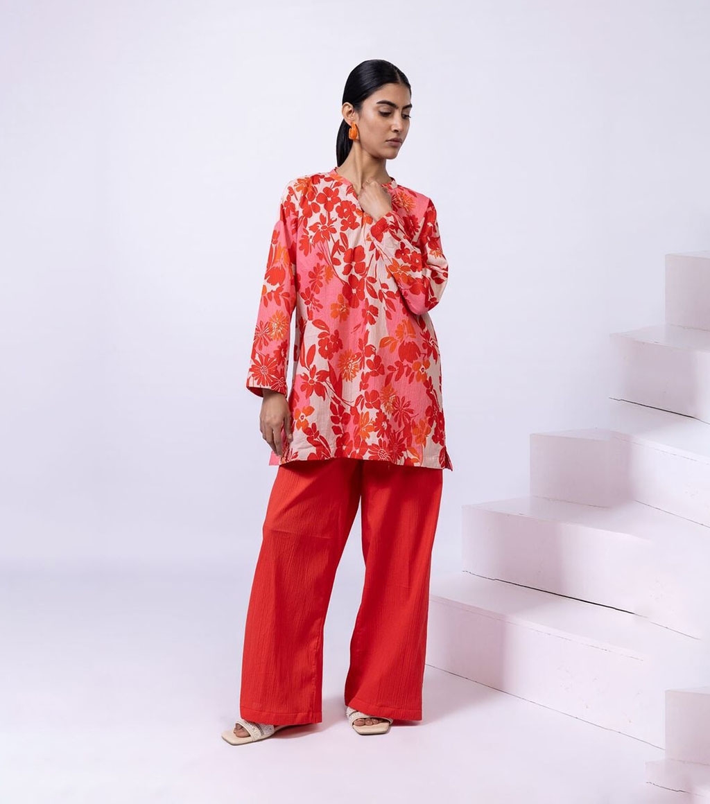 17581081810_Red_Printed_Ripple_Crinkle_Kurta_by_Khaadi.jpg