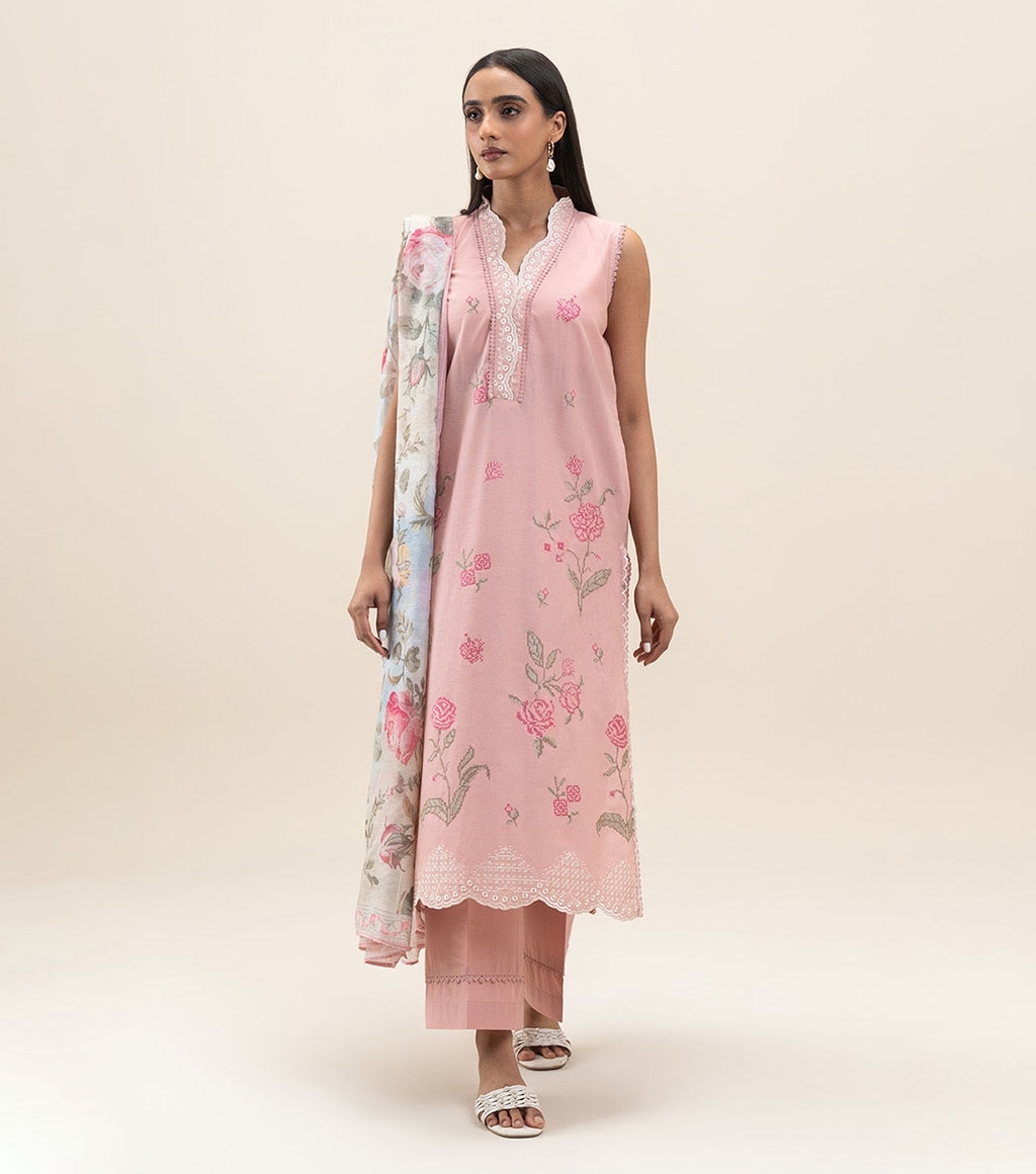 17588823980_Floret_Pink_Unstitched_3pc_Printed_Lawn_Suit_By_Beechtree.jpg