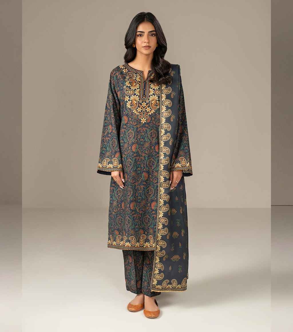 17682190410_Royal_Gray_3_Piece_Khaddar_Suit-Embroidered_(Unstitched)_By_Limelight_11zon.jpg